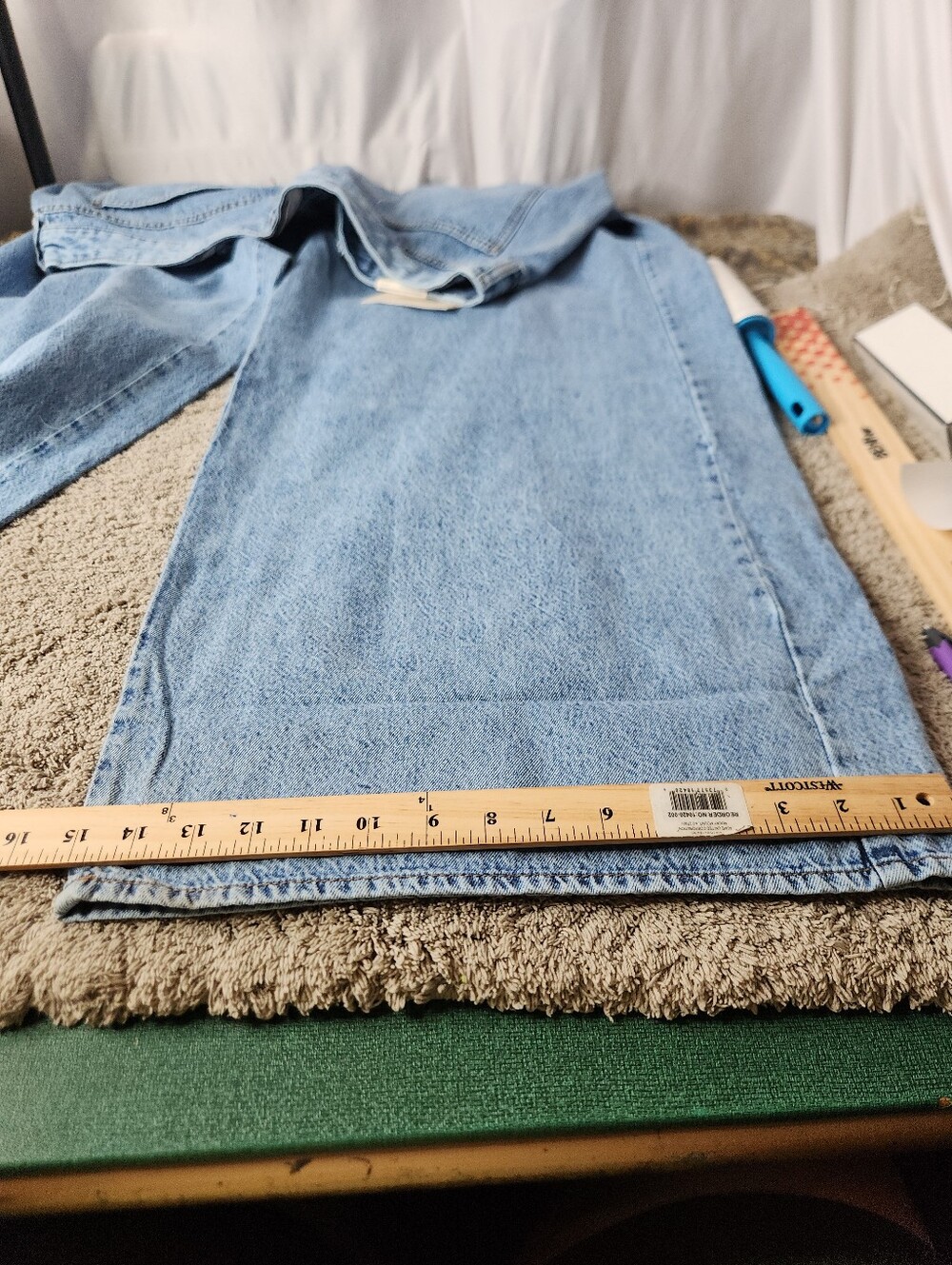 Women's Super Wide Leg Mid-Rise Jeans - Universal Thread - 18 - Picture 12 of 13